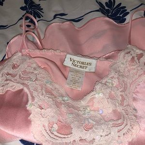 VS Rosey Pink Slip Top